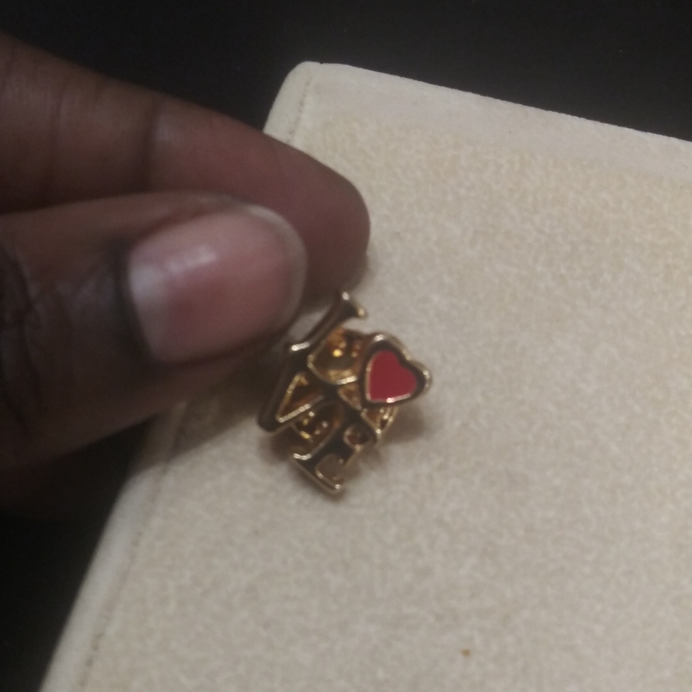 Mini Love Button - Picture 6 of 6